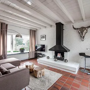 https://zandvoort-north-spacious-3-bedroom-apartment.zandvoort-hotels.com